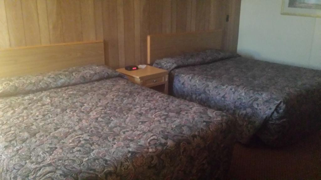 Knights Inn Віннер Номер фото